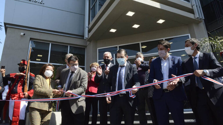 Zamora y el ministro Claudio Moroni inauguraron el edificio de la Secretaría de Trabajo, Ersac y Enrese