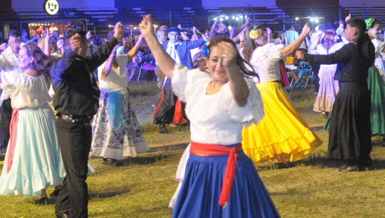 A un día de la XV edición del Festival del Canto Sachero