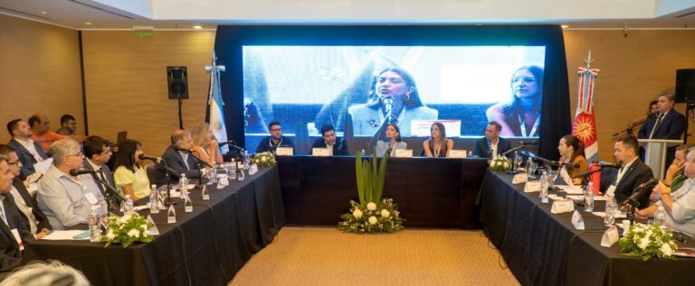 Santiago recibió a representantes de 17 provincias en la 103° asamblea ordinaria del consejo federal de consumo