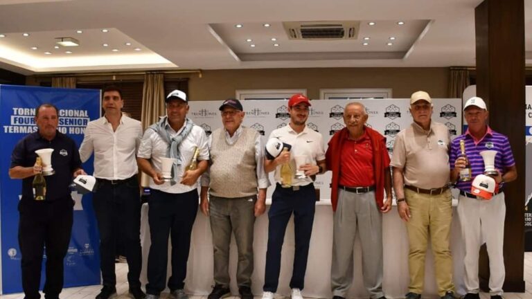 Jugadores de todo el país disfrutan  del Torneo Nacional Four Ball Senior