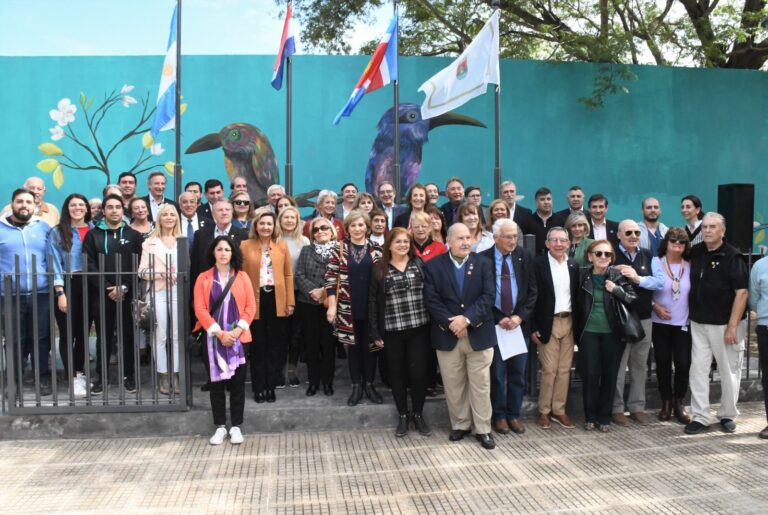 Inauguraron una plazoleta educativa sobre la poliomielitis