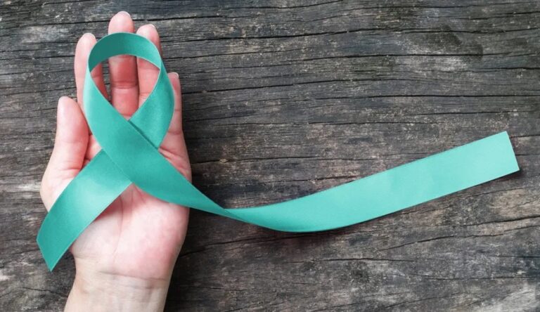 Conciencia y prevención en el Día Mundial del Cáncer de Ovario