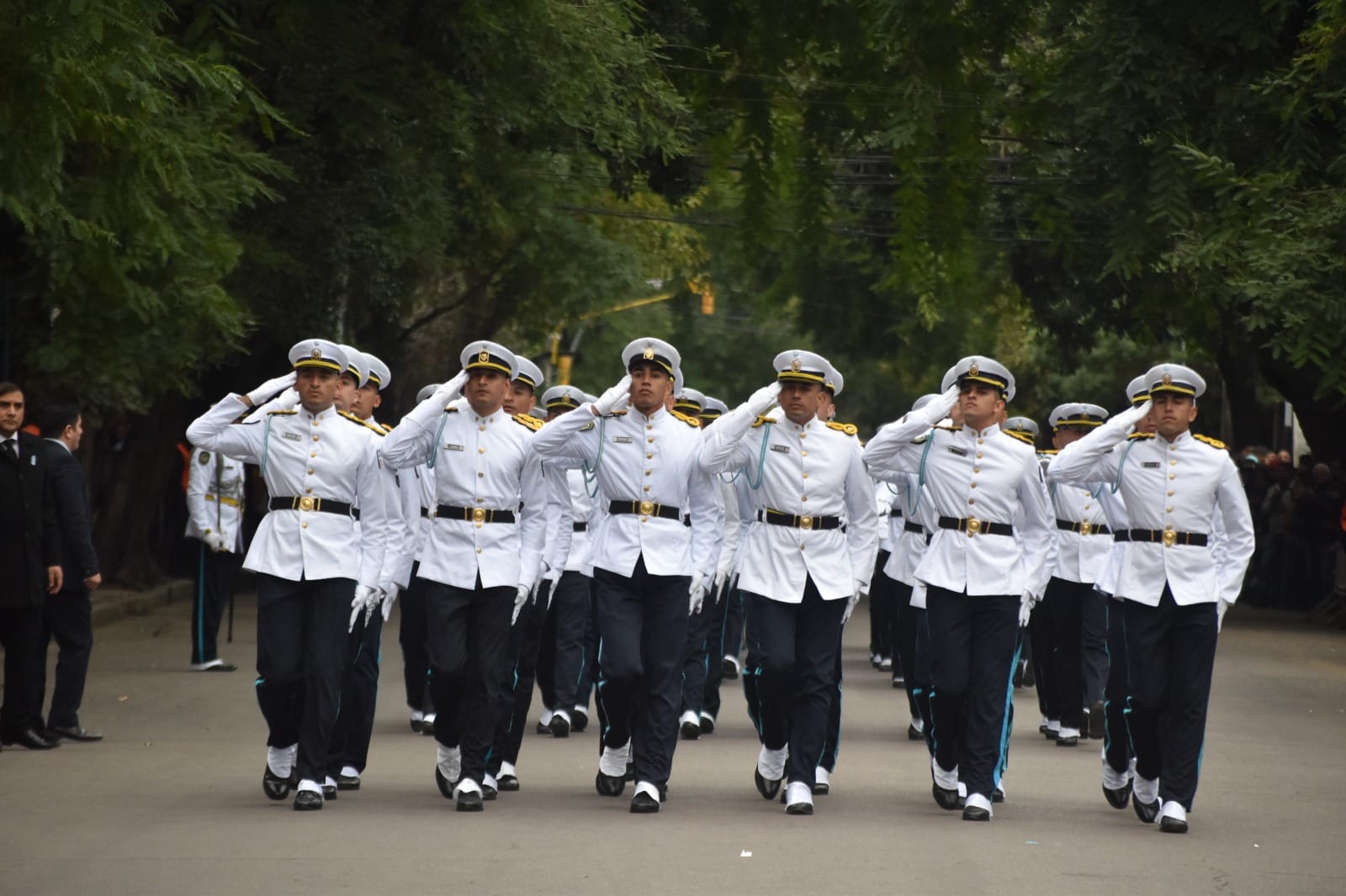Cadetes de la Escuela “Coronel Lorenzo Lugones” juraron lealtad a la ...