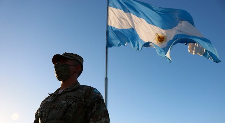 En conmemoración a la Ley N° 24.323, hoy se celebra el Día del Soldado Argentino