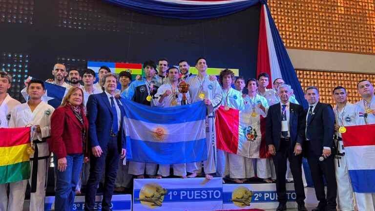 Taekwondistas santiagueños se consagraron en las competencias internacionales en Paraguay