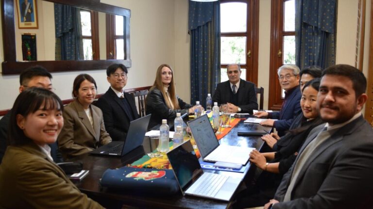 Miembros de KOIKA Central de Corea visitaron Casa de Gobierno