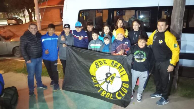 Niños y niñas participaron del Torneo Internacional de Softbol en Paraná