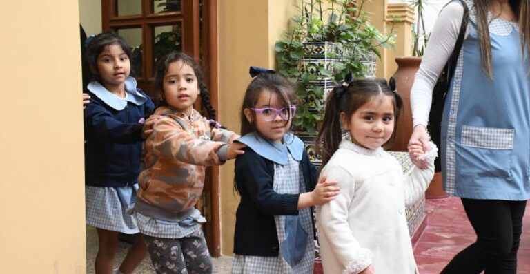 Alumnos del Jardín de Infantes N°27 “Nubecitas”, visitaron Casa de Gobierno