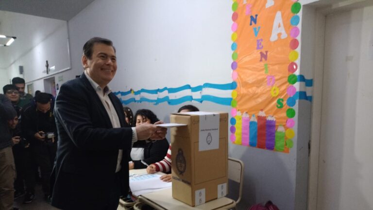 Zamora: “Los santiagueños tienen que hacerse escuchar a través del voto”