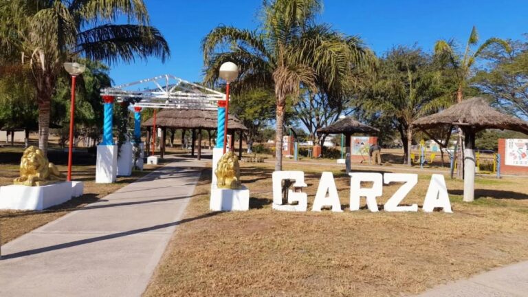 Garza celebra 124° años de fundación