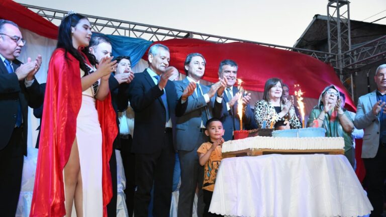 Pinto celebró su cumpleaños con la presencia de autoridades provinciales