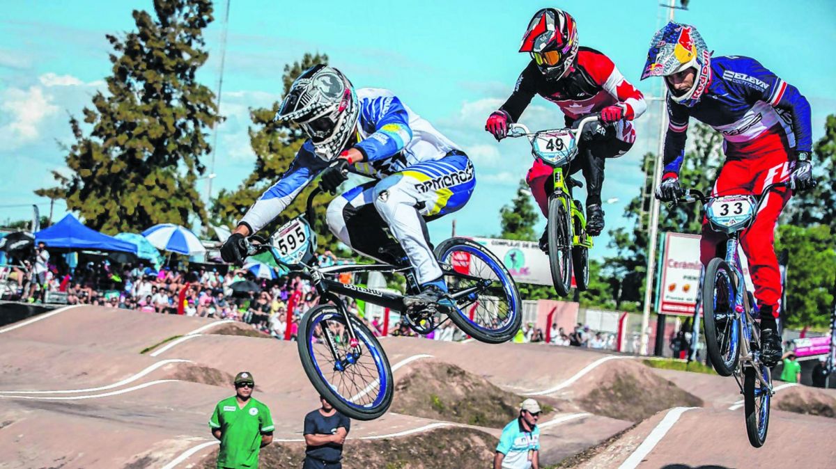 Llega la 3° fecha del Torneo Anual de Bicicross en el Polideportivo Provincial