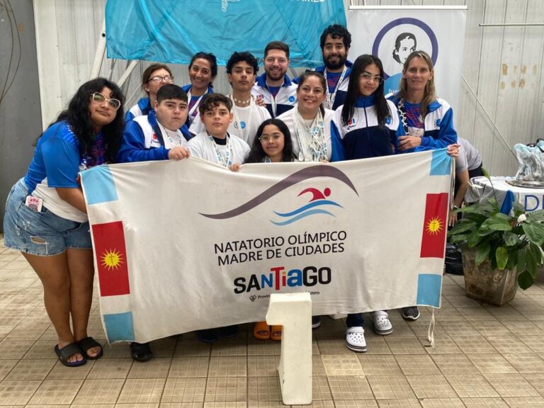 Haciendo historia: 19 Medallas para la Delegación Santiagueña de Natación Adaptada en los Evita Mar del Plata
