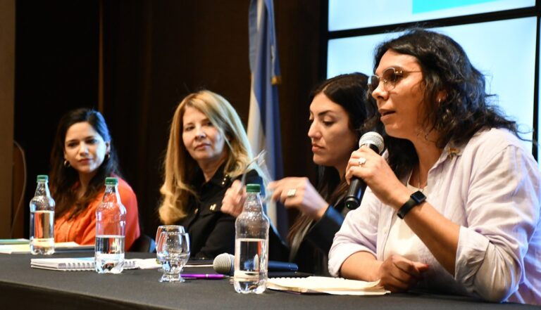 Nación entregó tablets a promotoras territoriales de Derechos de Género y Diversidad