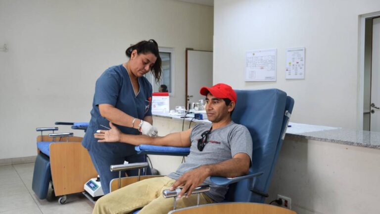 Santiagueños realizaron donación de sangre en el Día del Donante Voluntario