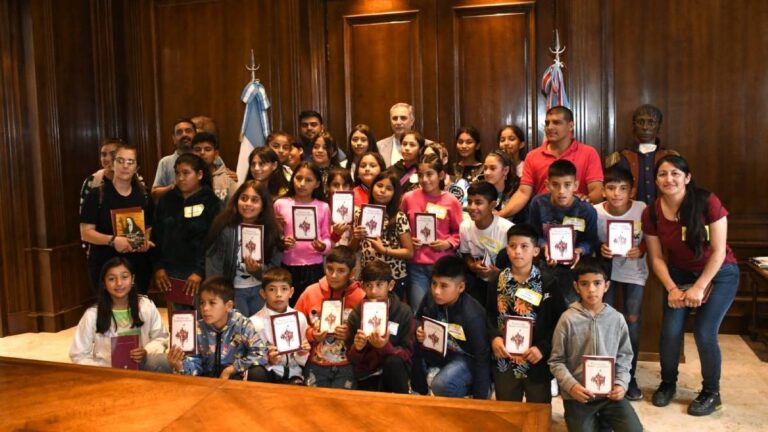 Alumnos del departamento Avellaneda visitaron Casa de Gobierno