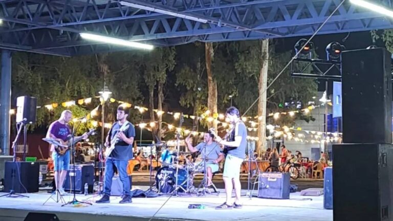 “Viví Termas en Verano”: noche de rock en Plaza San Martín