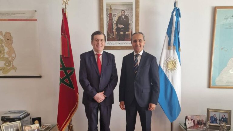 Zamora fue recibido por el embajador de Marruecos en Argentina