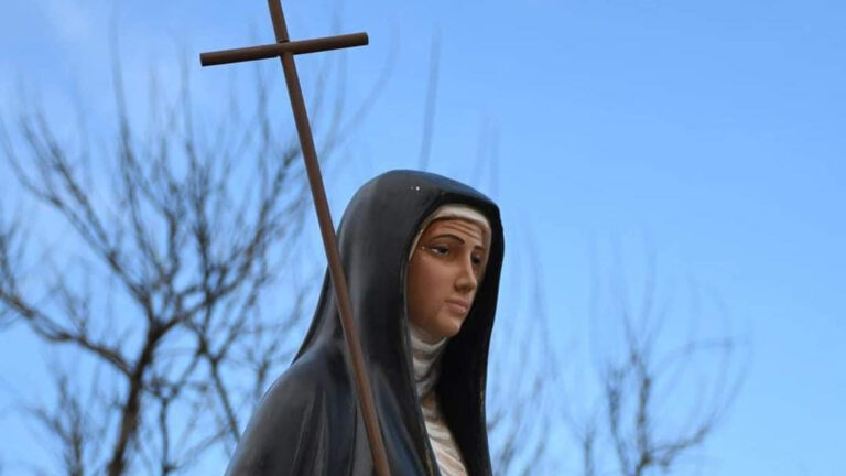 Los milagros de Mama Antula, la primera santa argentina
