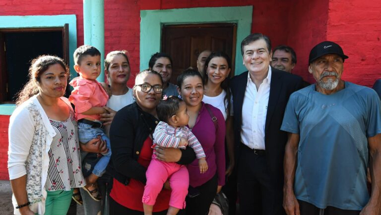 Más familias santiagueñas cumplen el sueño de la vivienda propia