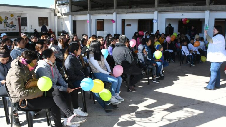 Presentaron el programa “Mis Primeros 1.700 Días” en Ambargasta
