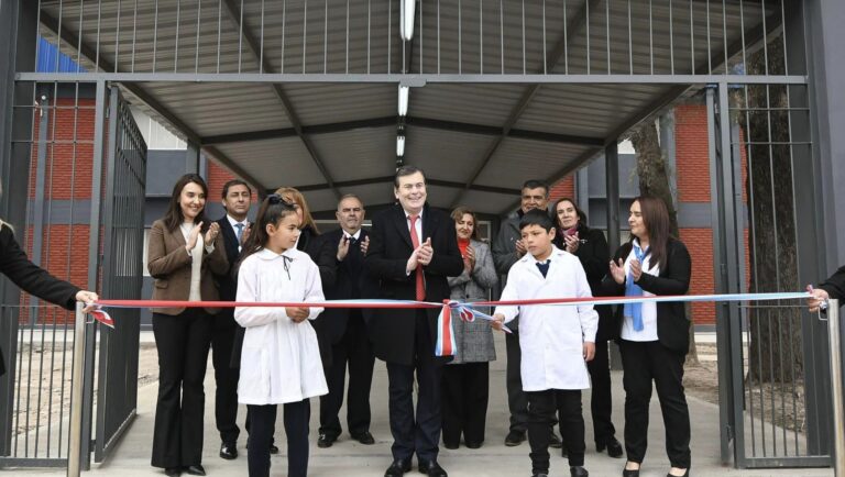 Zamora inauguró obras en la Escuela N° 237 “Ricardo Rojas” de la Capital