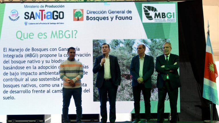 Zamora participó de la 2° Jornada “A Campo, Ensayo, Sombra y Calidad de Carne”