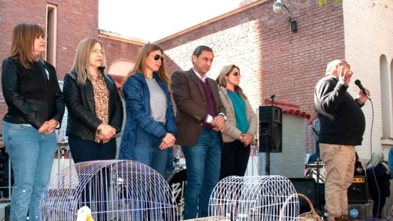 Silva Neder y Atilio Chara acompañaron la tradicional jornada de bendición de mascotas en la parroquia San Roque