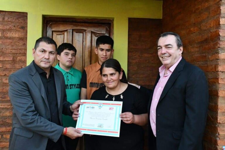 Sachayoj celebró su 84° aniversario con la entrega de viviendas sociales y la inauguración de obras