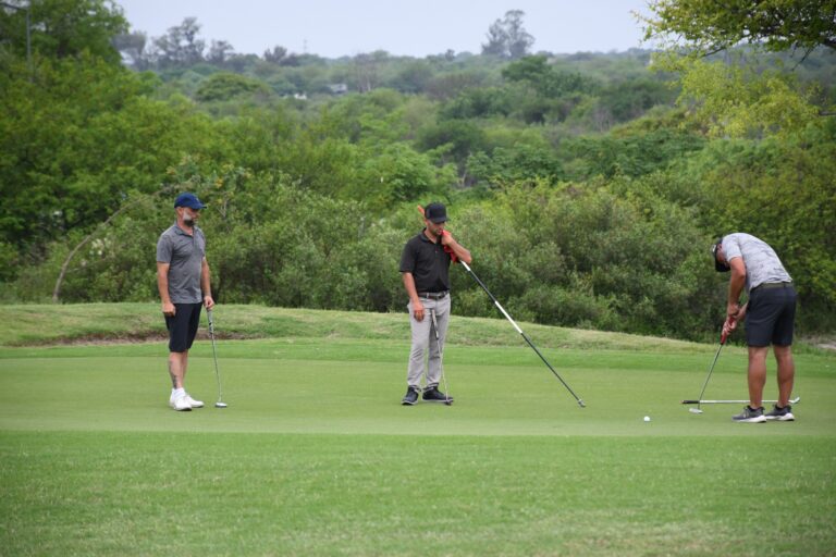 Con gran éxito de disputó la tercera jornada del “Andrés Romero Invitational” en el Termas de Río Hondo Golfo Club