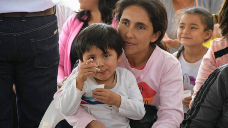 Presentaron el programa “Mis Primeros 1700 Días” en la Escuela N° 1.087 de La Blanca