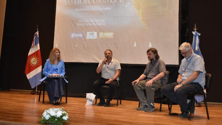 En el Centro Cultural del Bicentenario fue presentado el documental “Padre Mugica, a la hora de la luz”