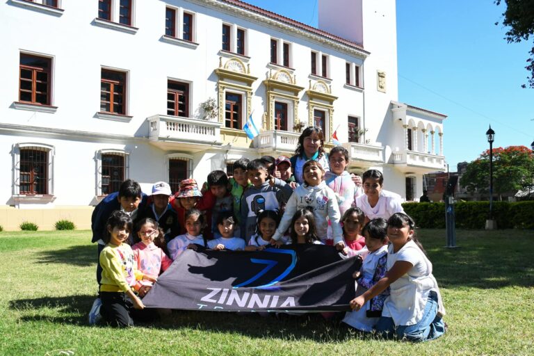 Alumnos de Capital hicieron un recorrido por Casa de Gobierno