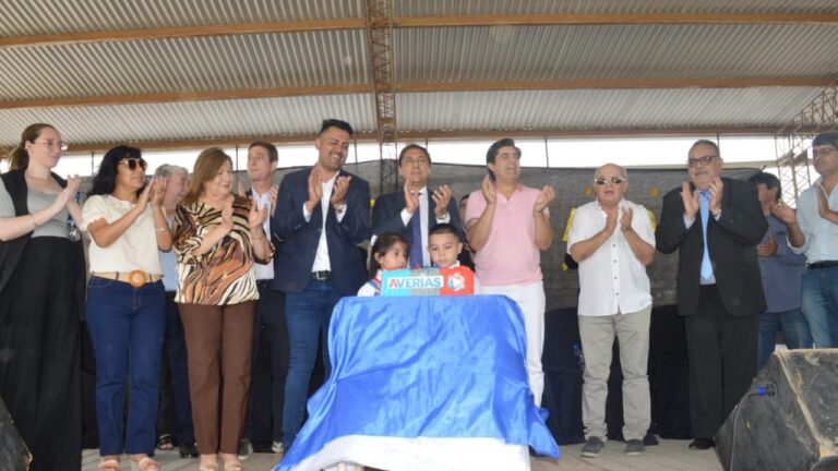 Averías festejó su aniversario con la inauguración de obras, entrega de ambulancia 0KM y terrenos destinados a viviendas