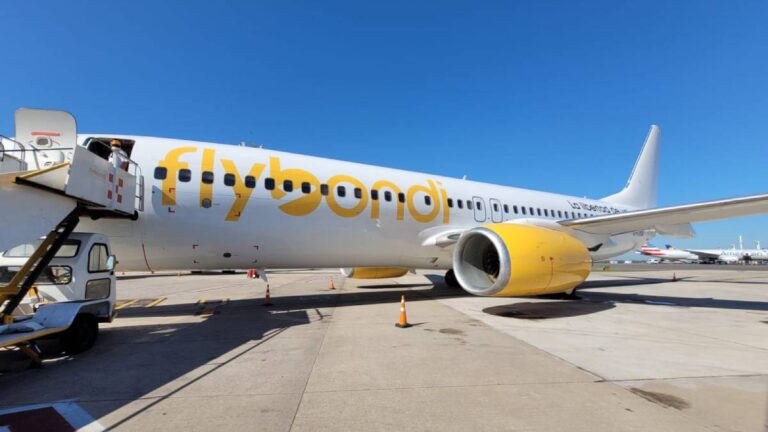 Nuevas frecuencias de vuelos de la empresa Flybondi para Santiago del Estero