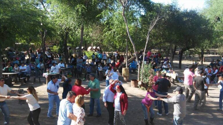 Los Romanos celebra 190 años de vida institucional