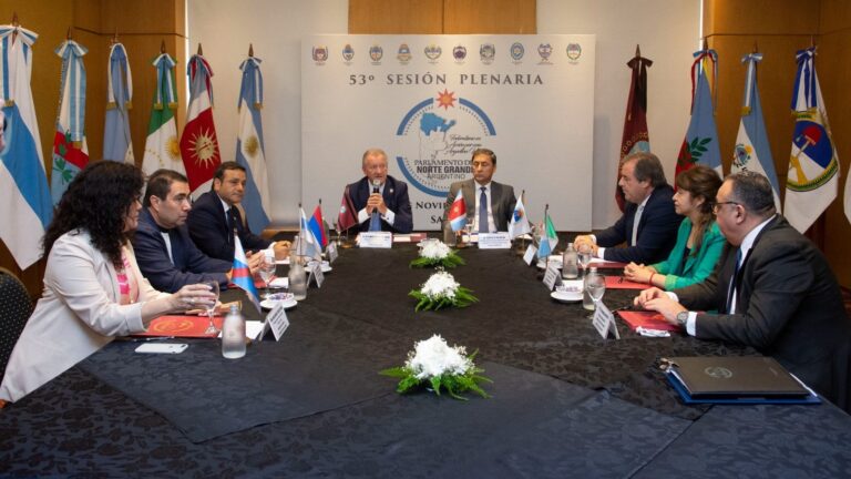 La Junta Ejecutiva del Parlamento del Norte Grande Argentino destaca el encuentro organizado por la Liga de Gobernadores en Santiago del Estero