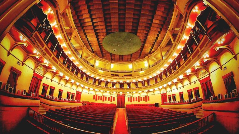 30 de noviembre: Día Nacional del Teatro