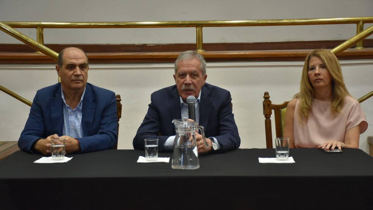 El gobierno y sectores clave avanzan en una agenda común