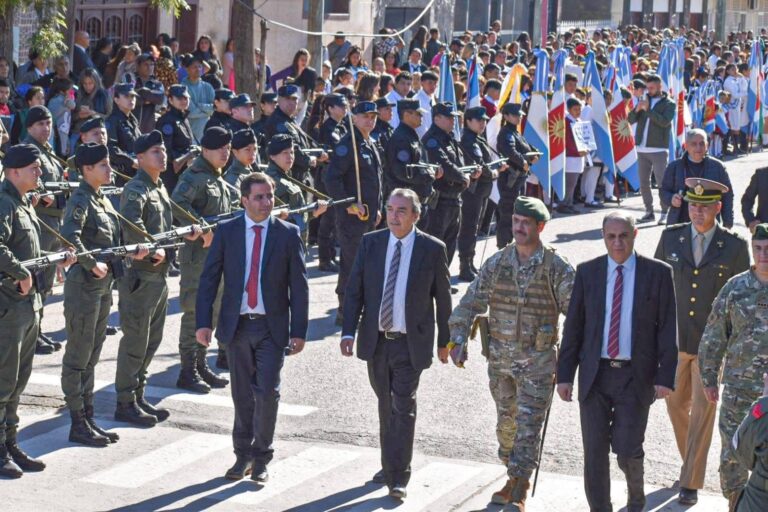 Clodomira celebró su 132° aniversario con la inauguración de un moderno complejo deportivo