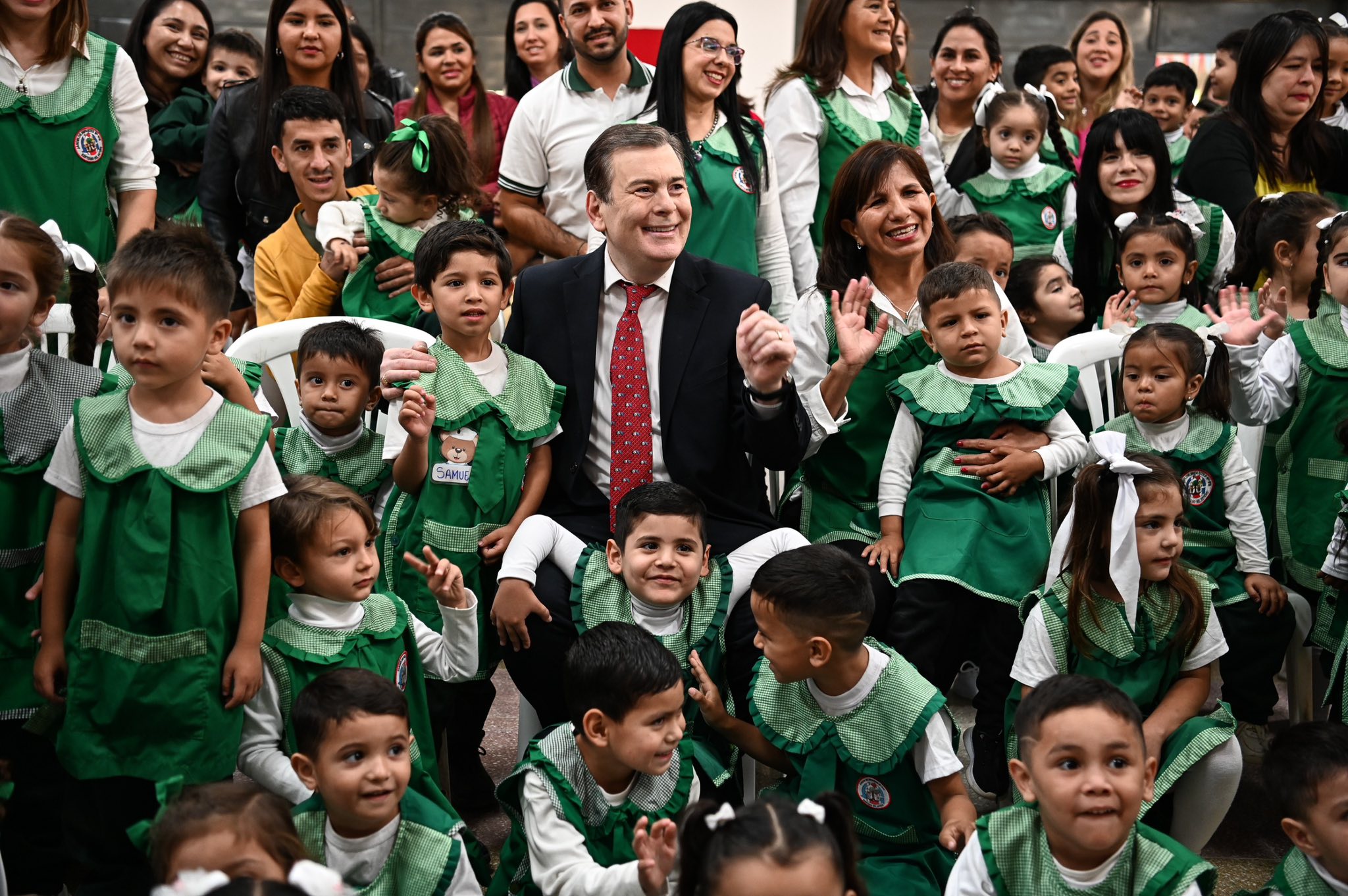 El Barrio Parque del Río cuenta con dos instituciones educativas modernas con un claro perfil ambientalista