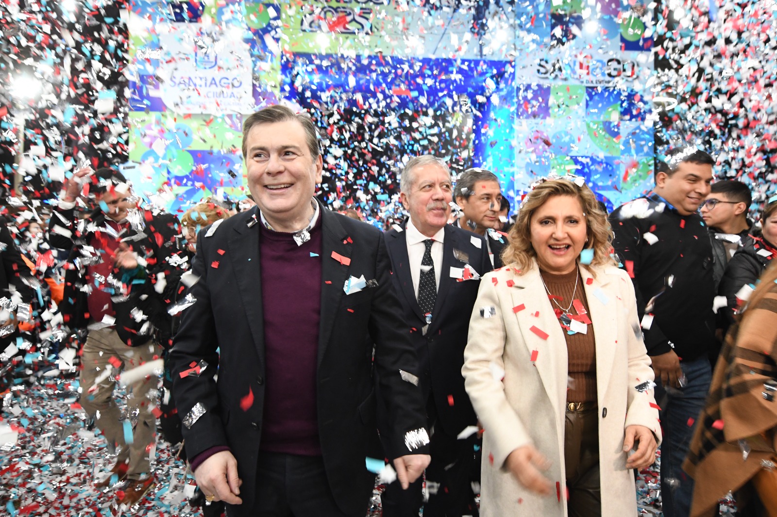 El Gobernador Zamora y la Intendenta Fuentes inauguraron la Feria Artesanal 2025