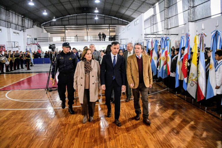 Fernández celebró el 135° aniversario con la inauguración de obras