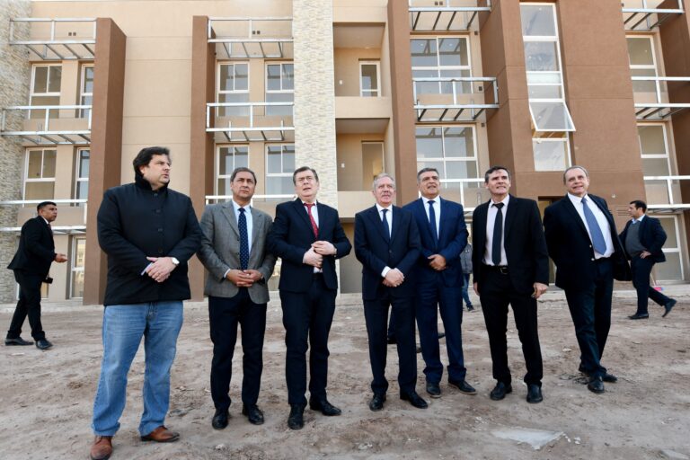El Gobernador y el Jefe de Gabinete hicieron un recorrido por importantes obras que se ejecutan en Las Termas