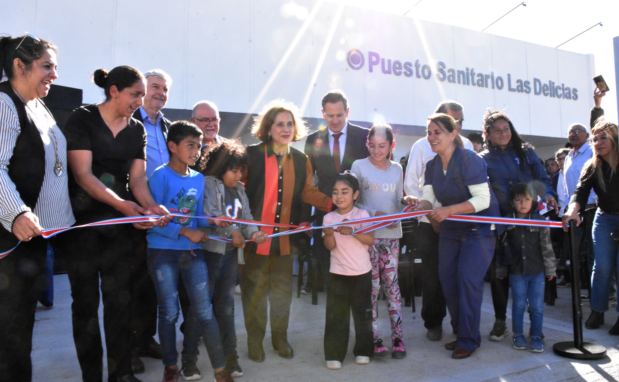 Inauguran un puesto sanitario en la localidad de Las Delicias