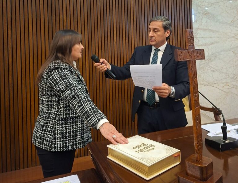 Legislatura: Silvia Borlone asumió como diputada en reemplazo del fallecido legislador Juan Sequeira