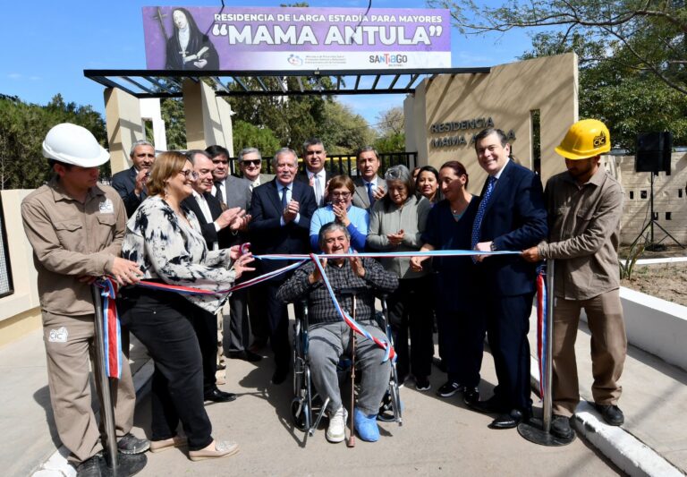 Zamora inauguró las obras de ampliación y refacción de la Residencia “Mama Antula” en La Banda