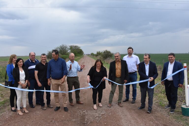 El Ministro Niccolai entregó viviendas sociales e inauguró obras en el departamento Rivadavia