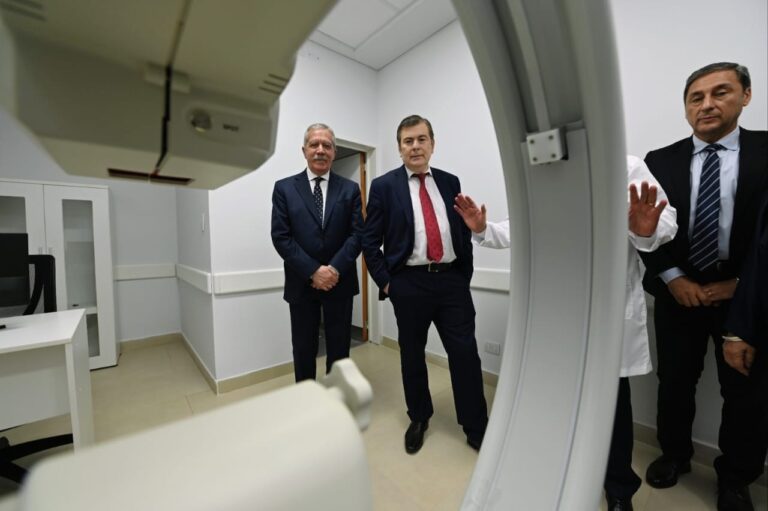Elías Suárez destacó la inauguración de un moderno Hospital y una Escuela en Campo Gallo