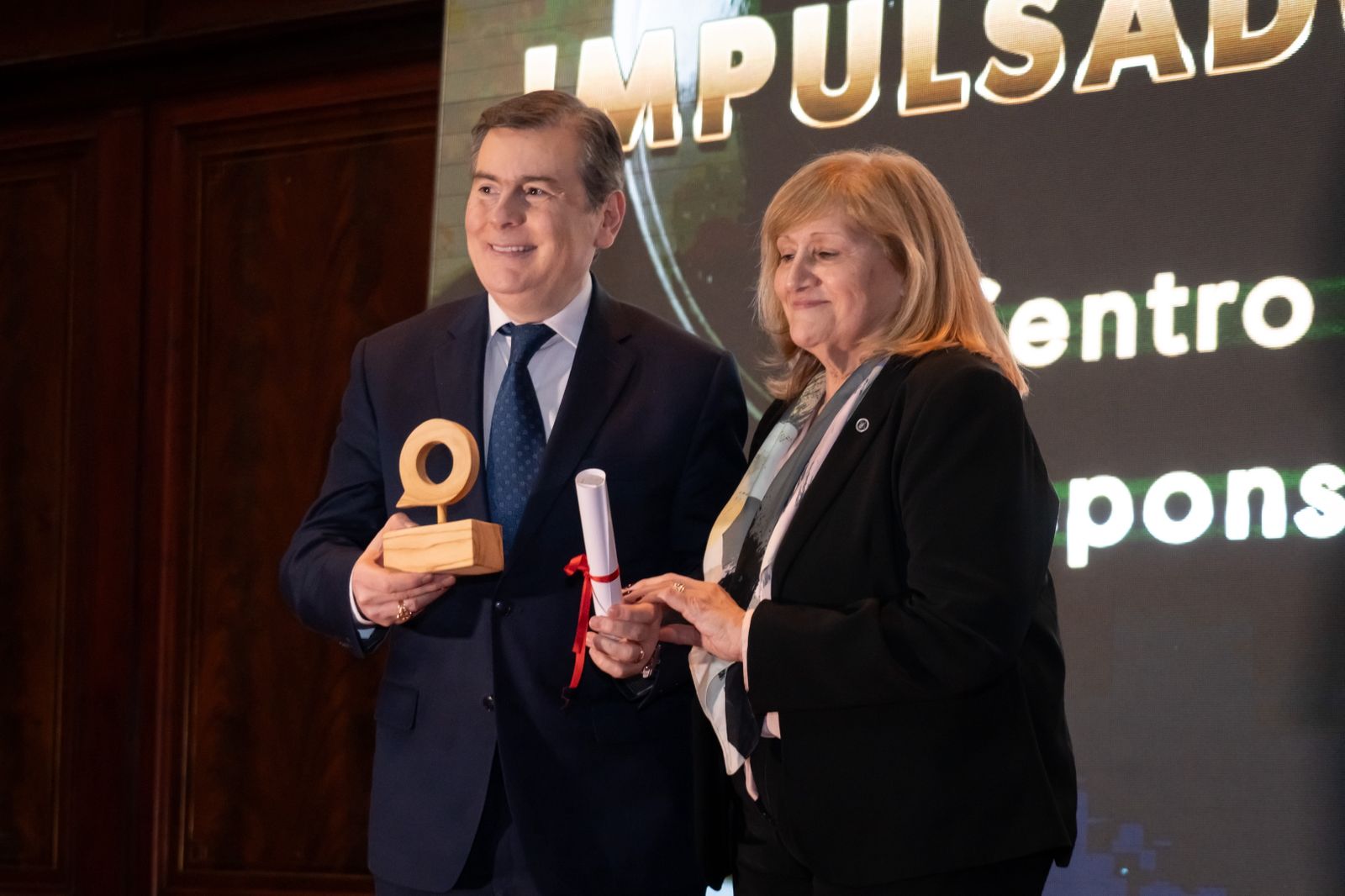 El Gobernador Zamora recibió el premio Quórum 2025 al “Mejor Proyecto Judicial impulsado por las provincias” por la creación del centro para adolescentes  “Nexo”
